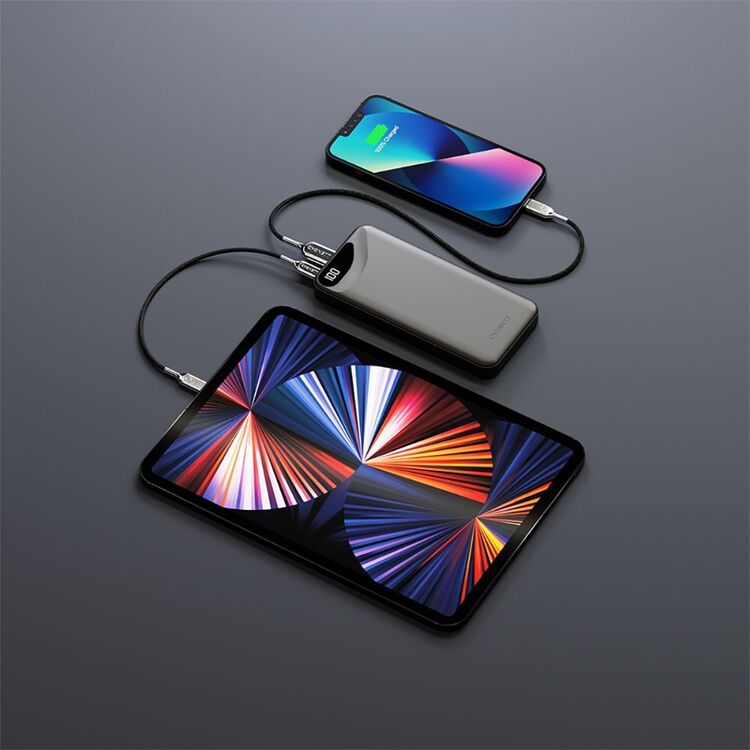 Cygnett ChargeUp Boost Gen3 10,000mAH Power Bank Black 10K