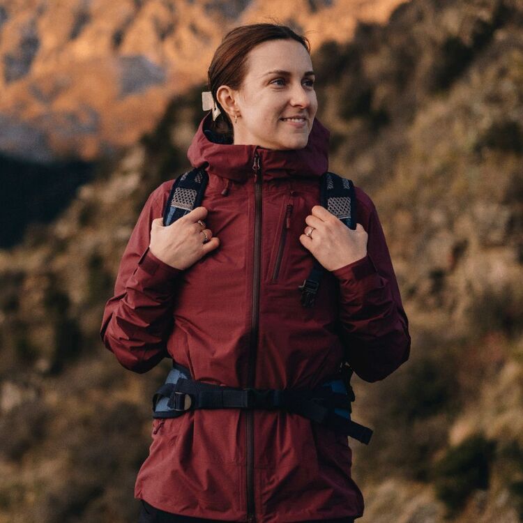 Mountain Designs Women's Stratus Rain Jacket Rhododendron