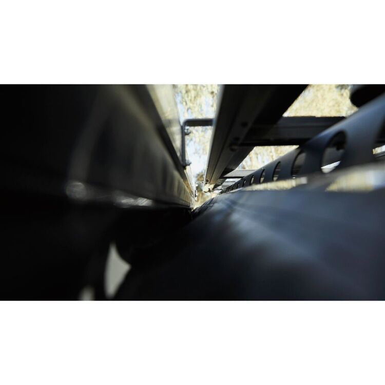 Dune 4WD Awning Gutter Black