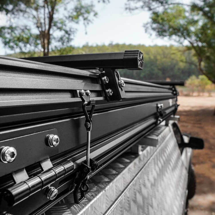 Dune 4WD Nomad Deluxe Hardtop Rooftop Tent 140cm