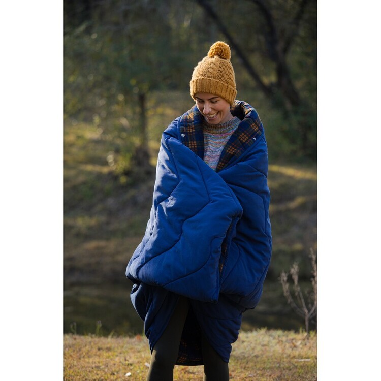 Oztrail Drover Roll Outdoor Blanket Navy