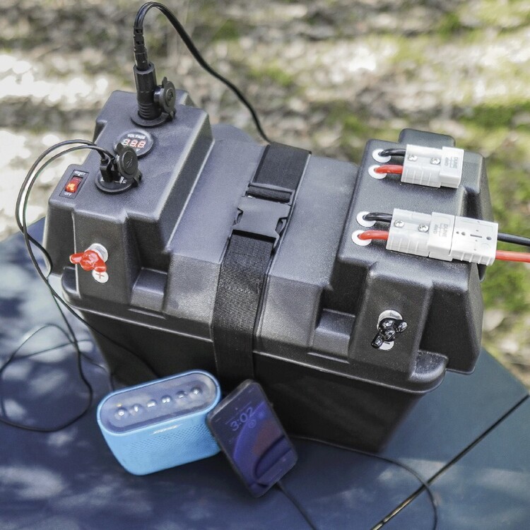 Dune 4WD Powered Battery Box with USB and 12 V Socket