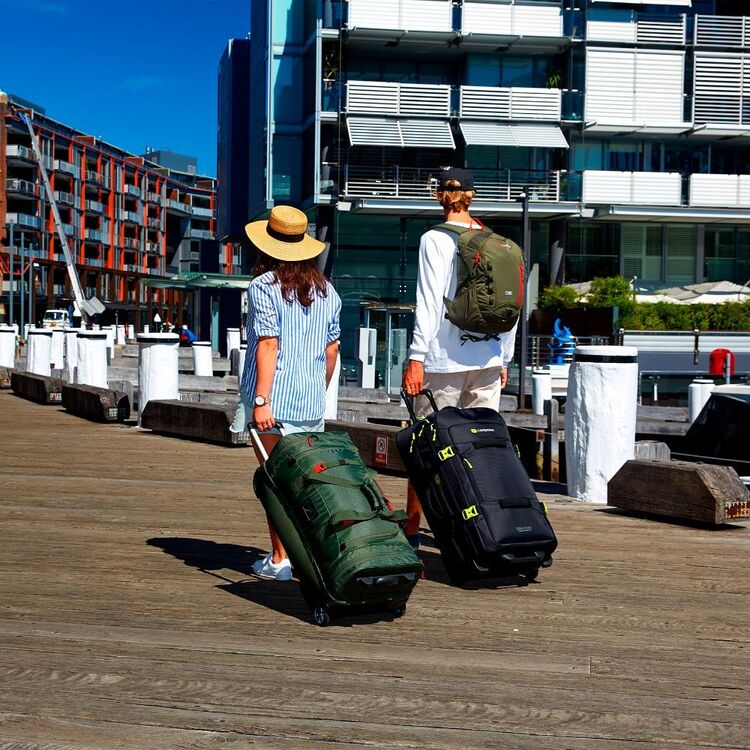 Caribee Scarecrow DX Rolling Travel Bag Black 100 L