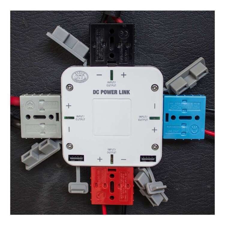 KT Cables DC Power Link 4 Way Connector White