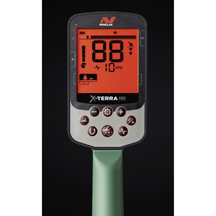 Minelab X-Terra Pro Metal Detector Black & Green