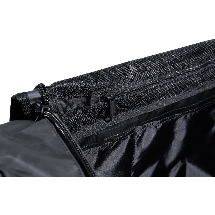 Mountain Designs Expedition 90L Duffle Black 90 L
