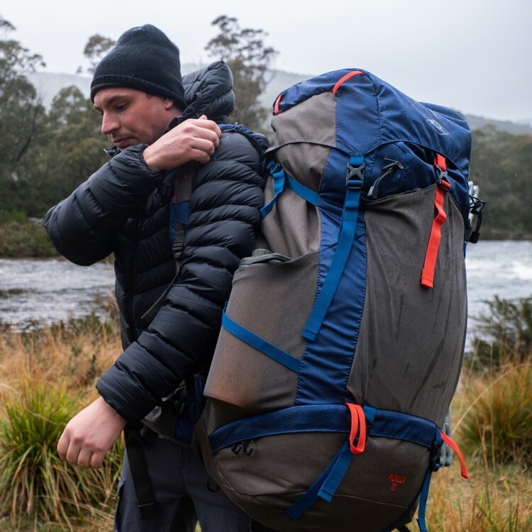 Mountain Designs Pioneer 70L Technical Hiking Pack Estate Blue 70 L