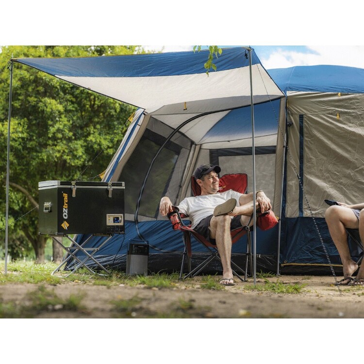 Oztrail Single Zone Fridge/Freezer 45L Black 45 L