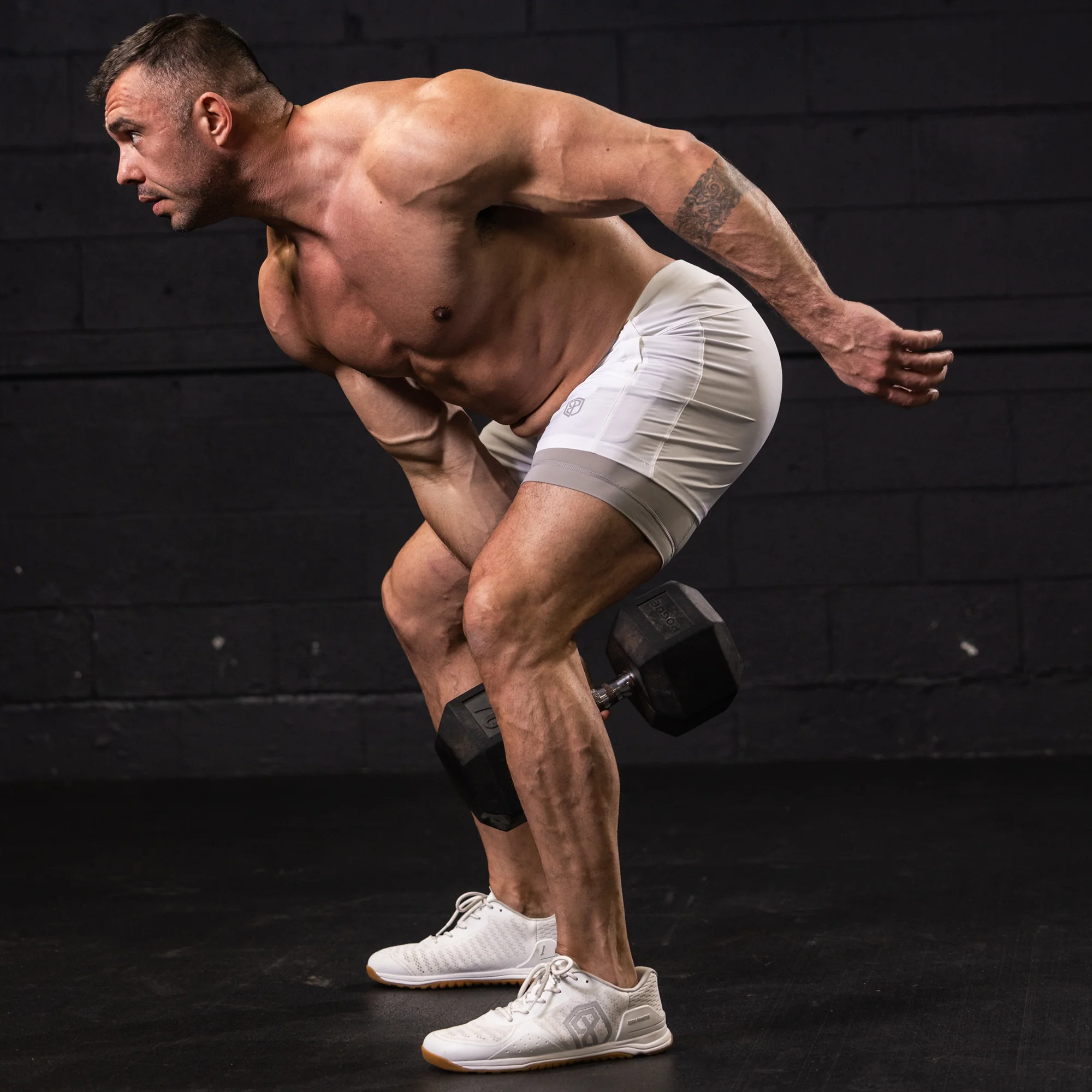 Versatile Short w/ Compression 5 (White)
