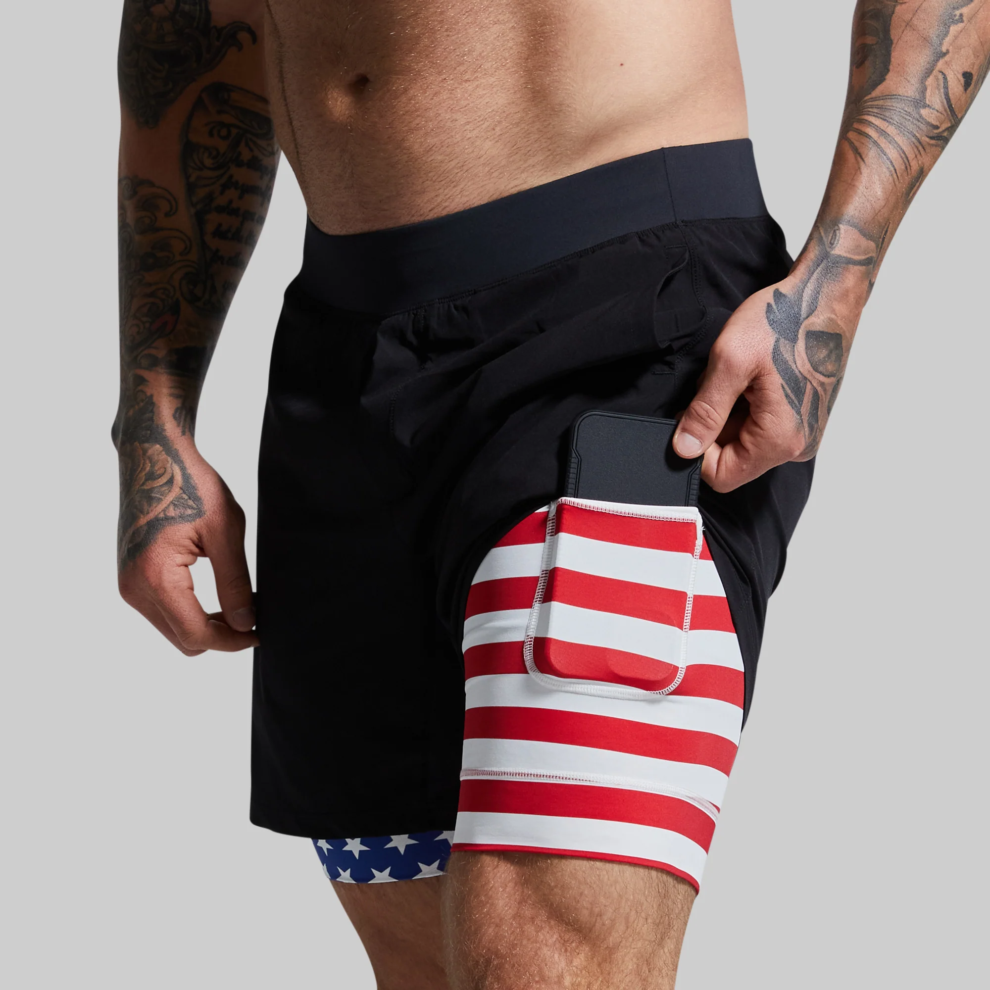 Versatile Short w/ Compression 7 (Black Liberty)
