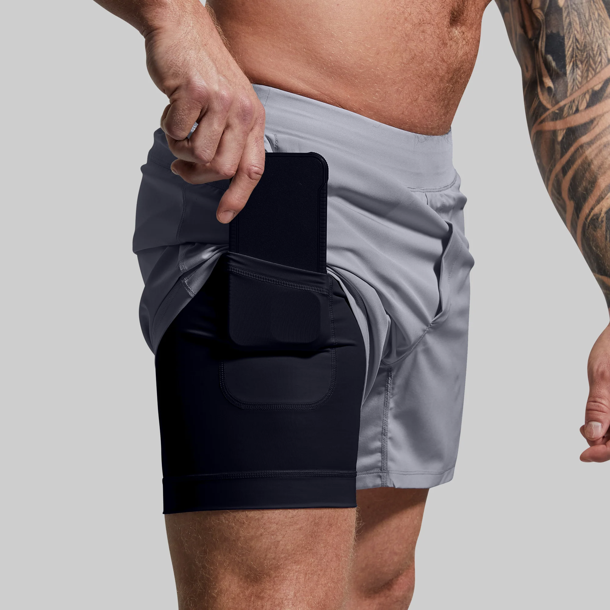 Versatile Short w/ Compression 5 (Stone)