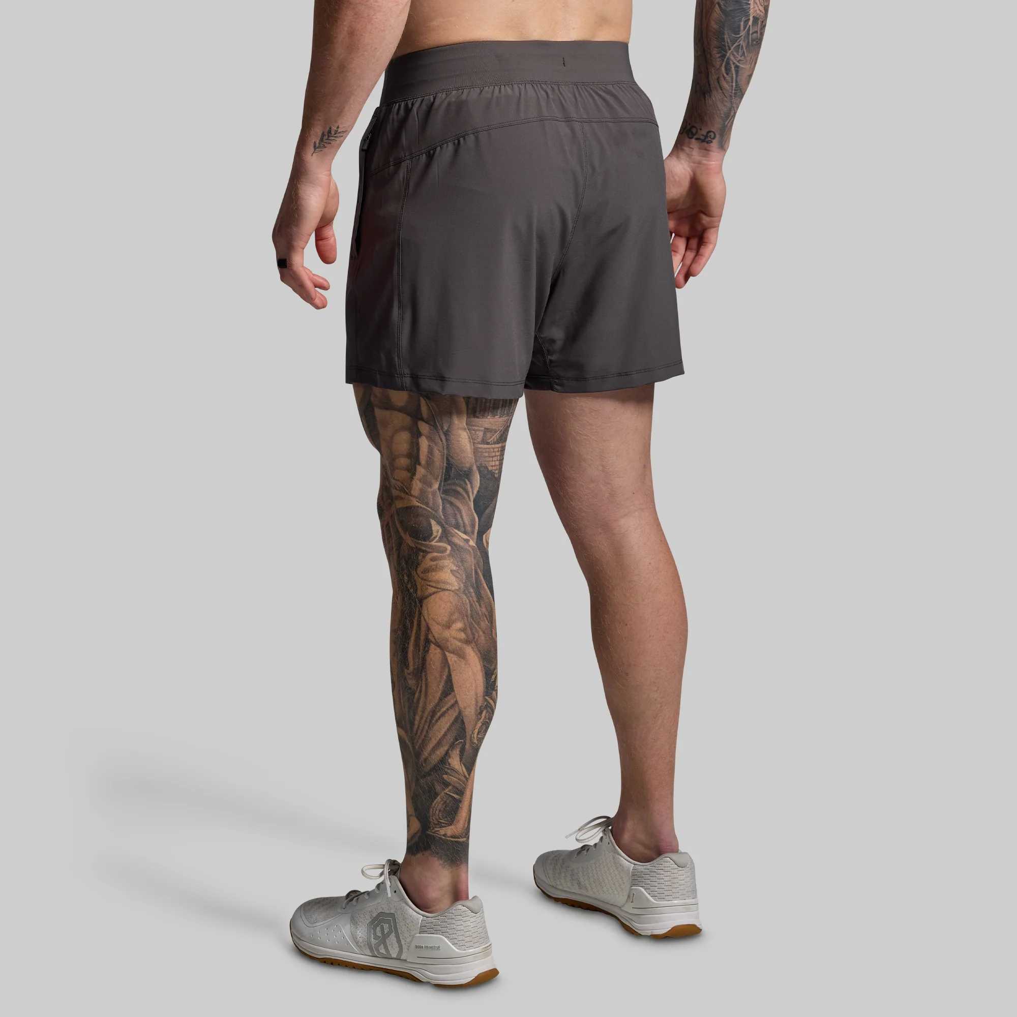Versatile Short 5 (Gunmetal)