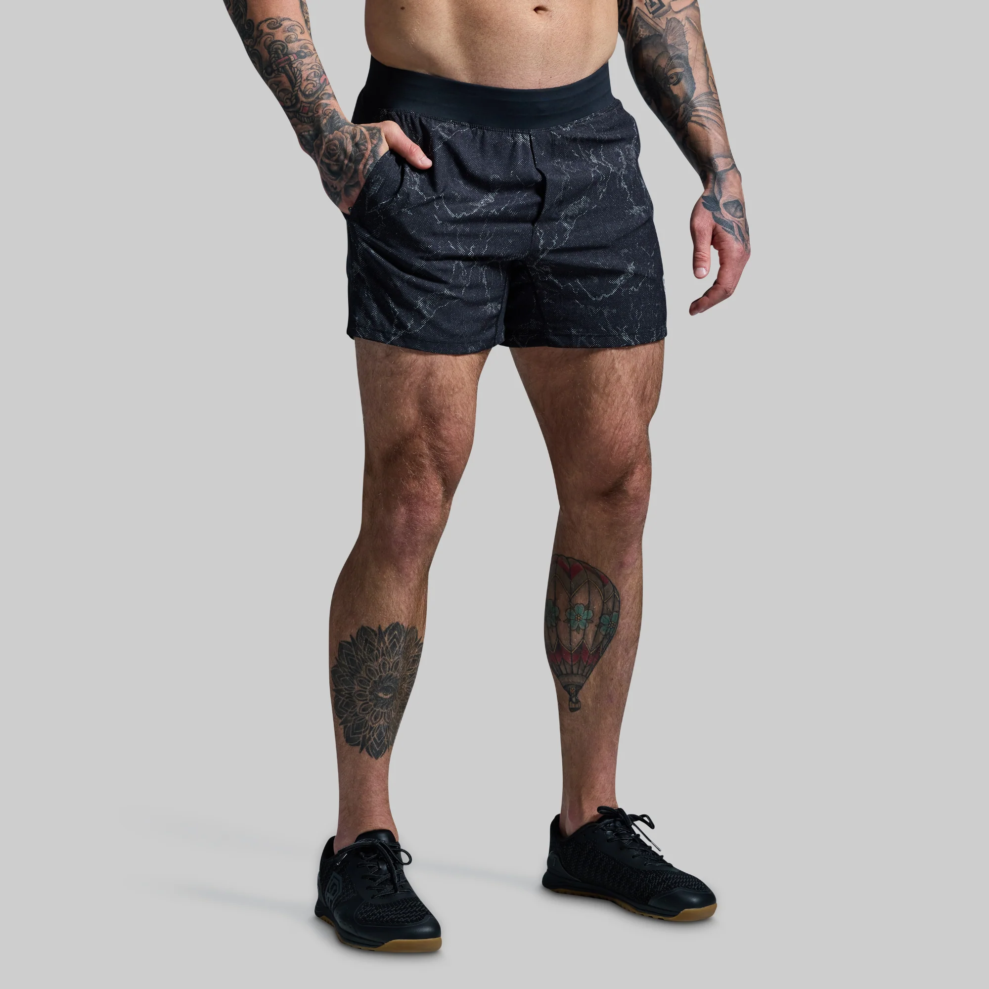 Versatile Short w/ Compression 5 (Black Marble)