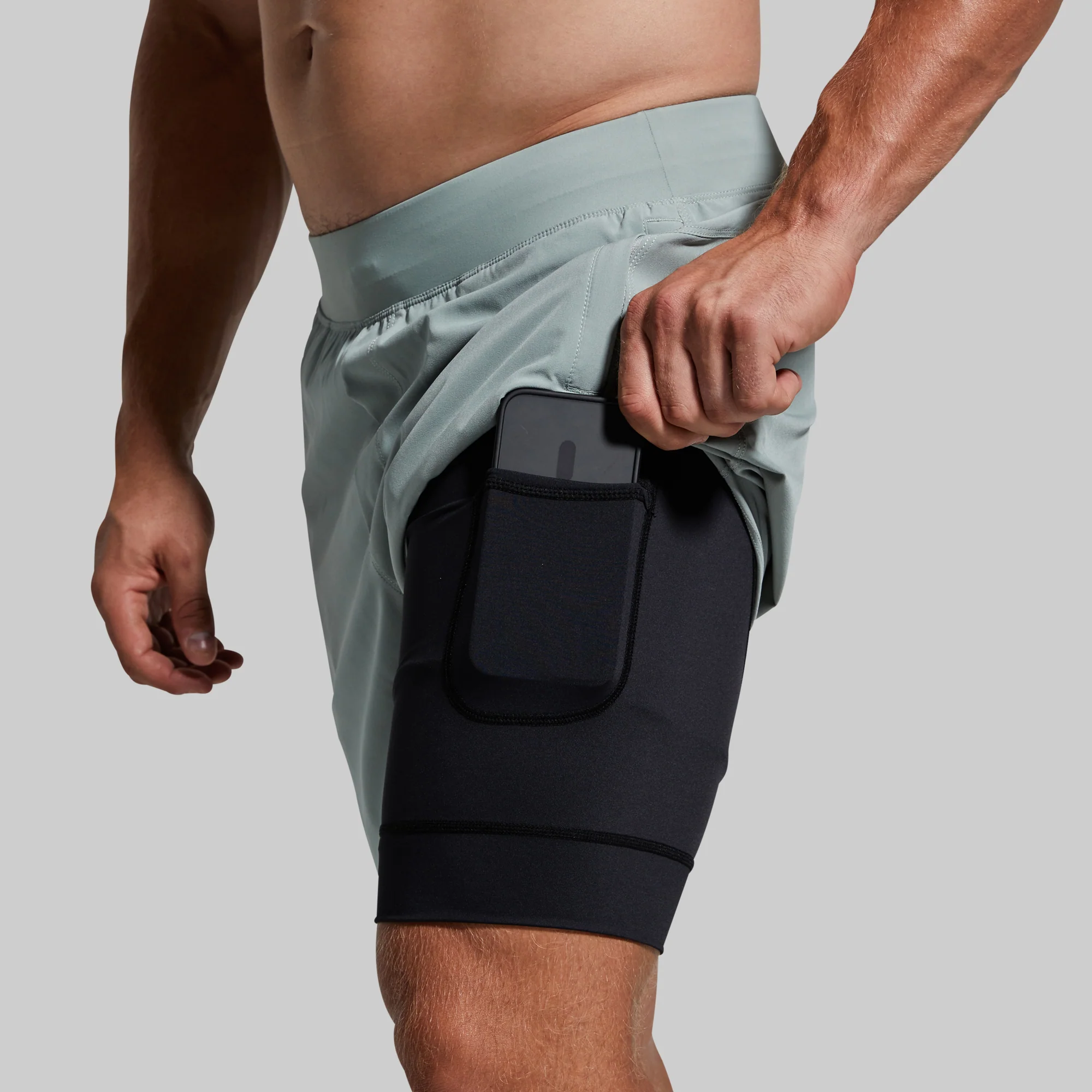 Versatile Short w/ Compression 7 (Sea Sage)