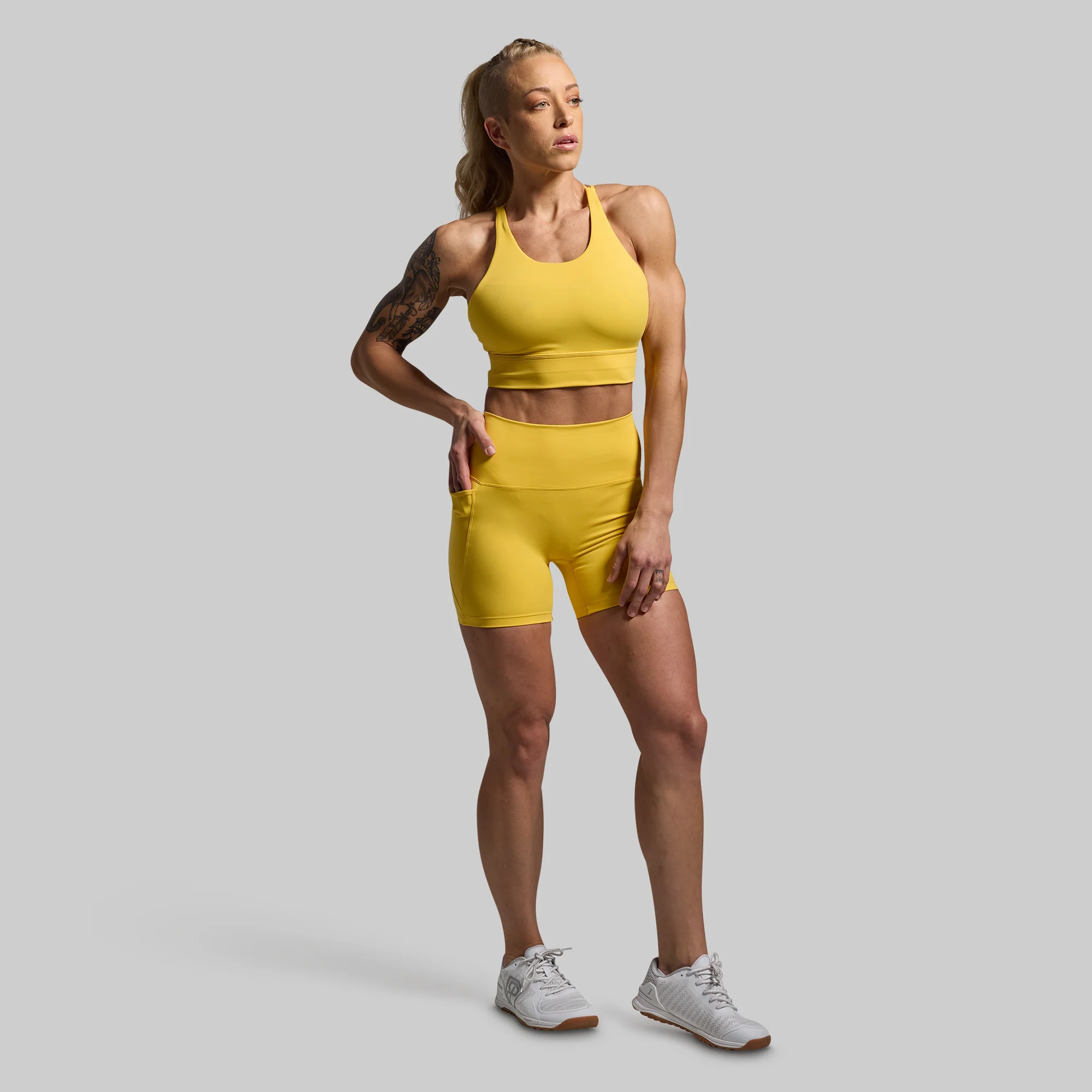 Eccentric Short Set (Golden)