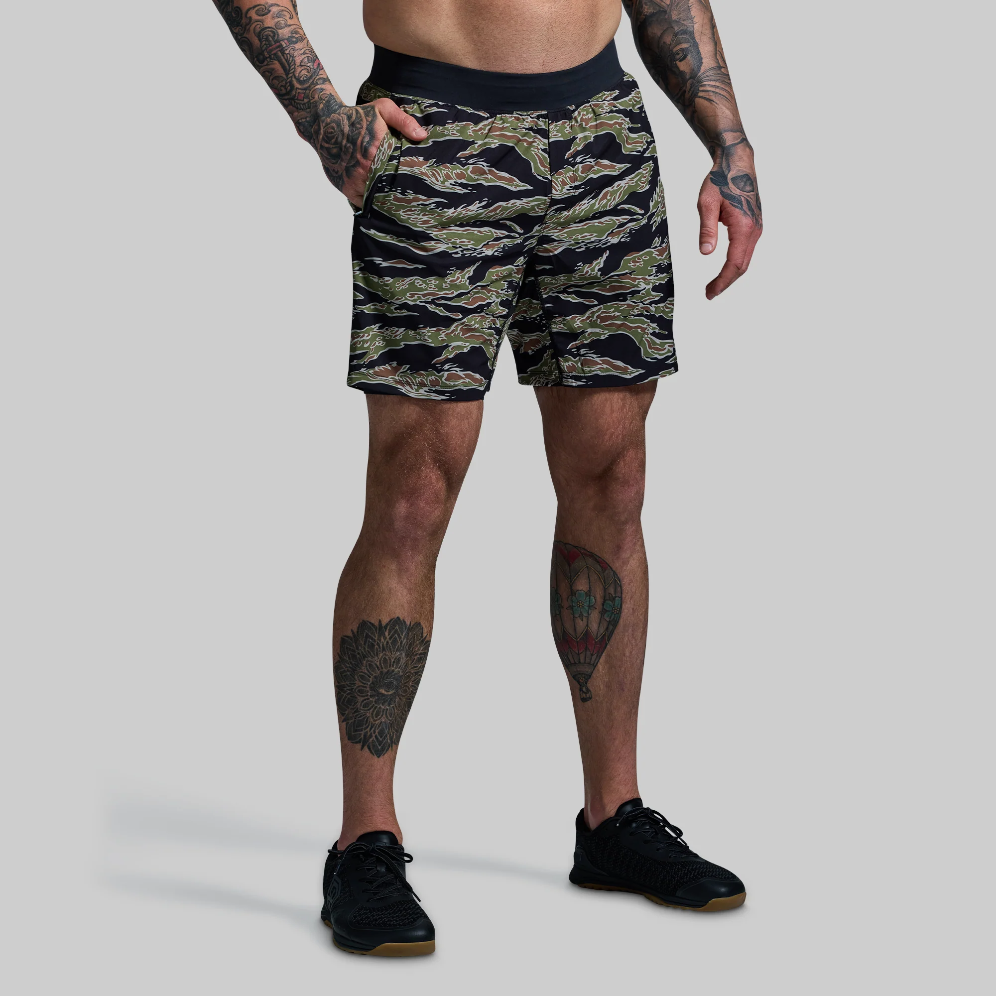 Versatile Short w/ Compression 7 (Jungle Tiger)