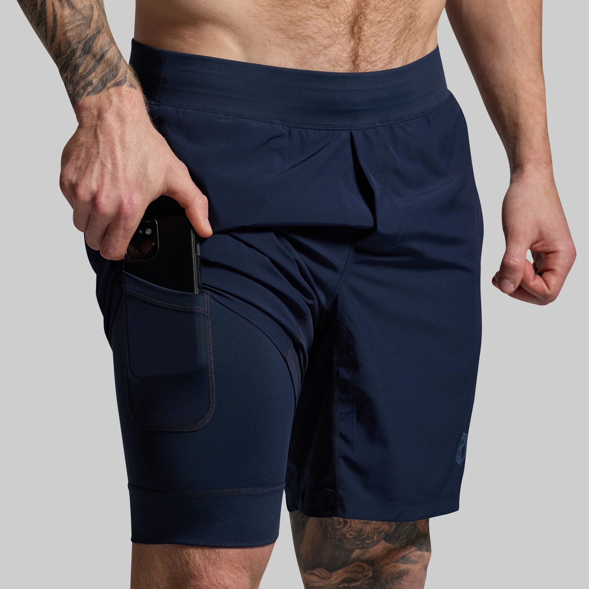 Versatile Short w/ Compression 9 (BP Navy)