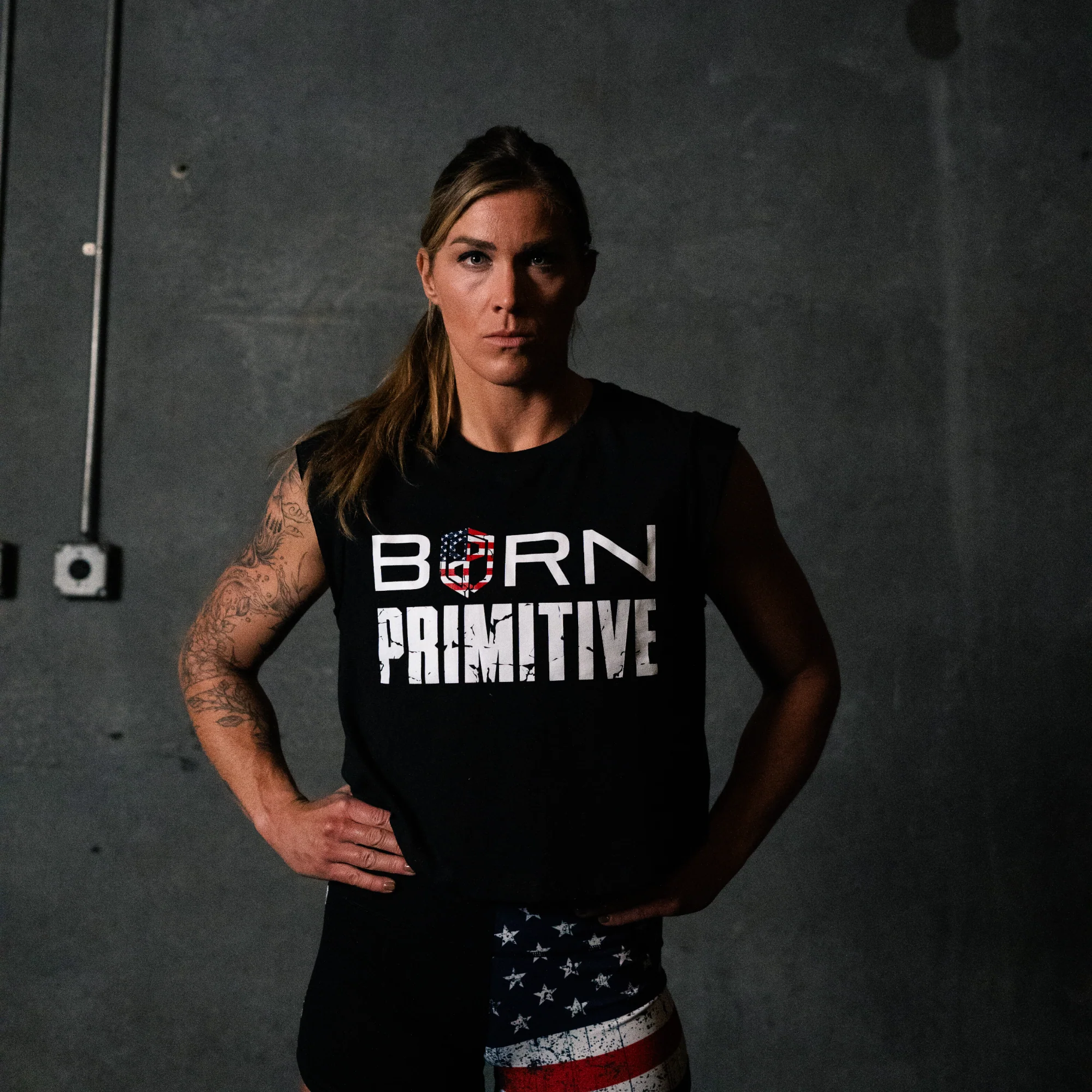 Brand Festival Crop (Black USA)