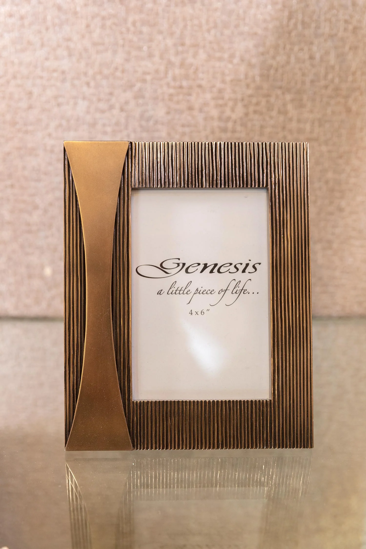 Modern Bronze Frame 6 x 4