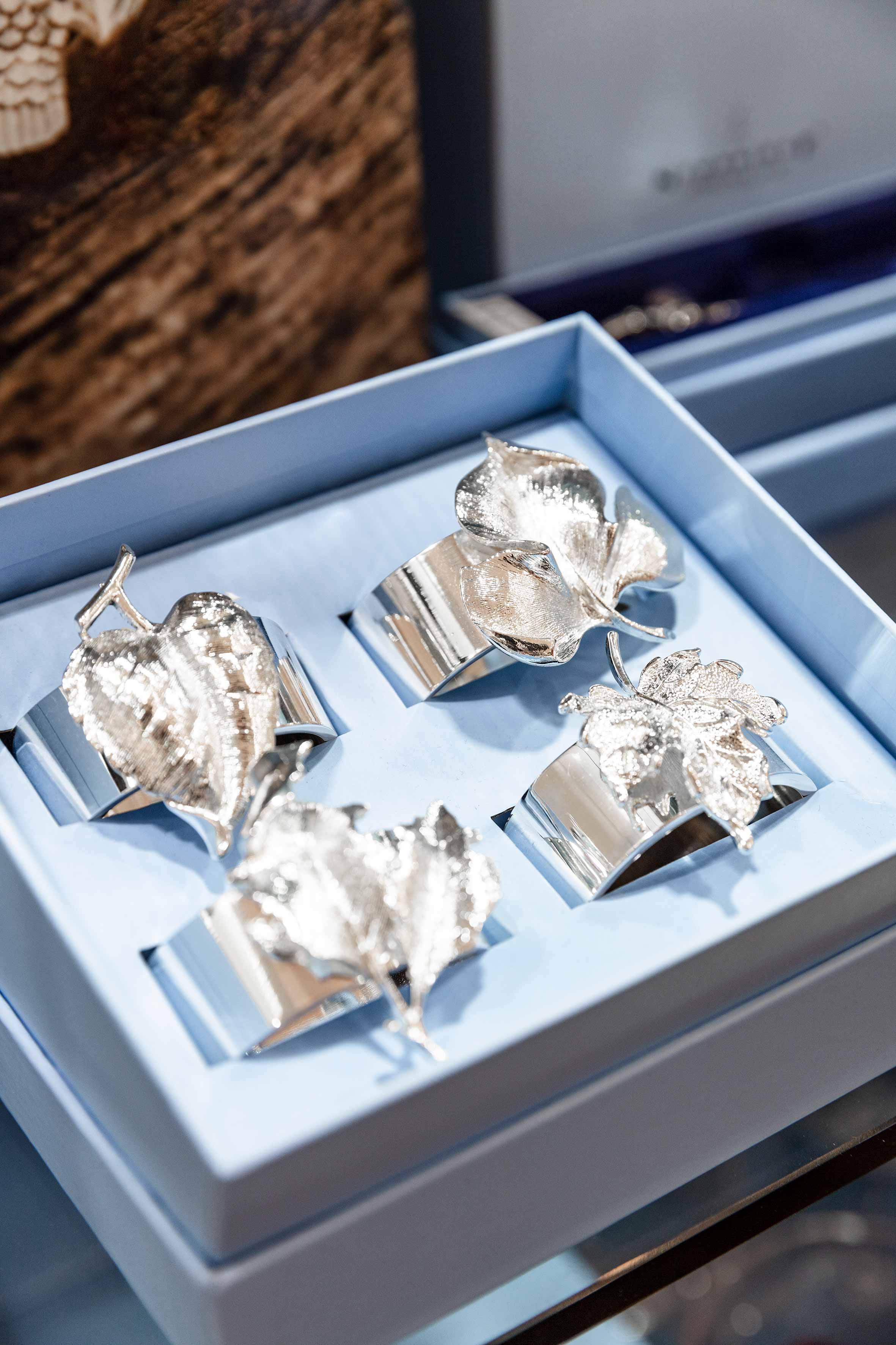 Silver Plated Leaf Napkin Rings Set of 4