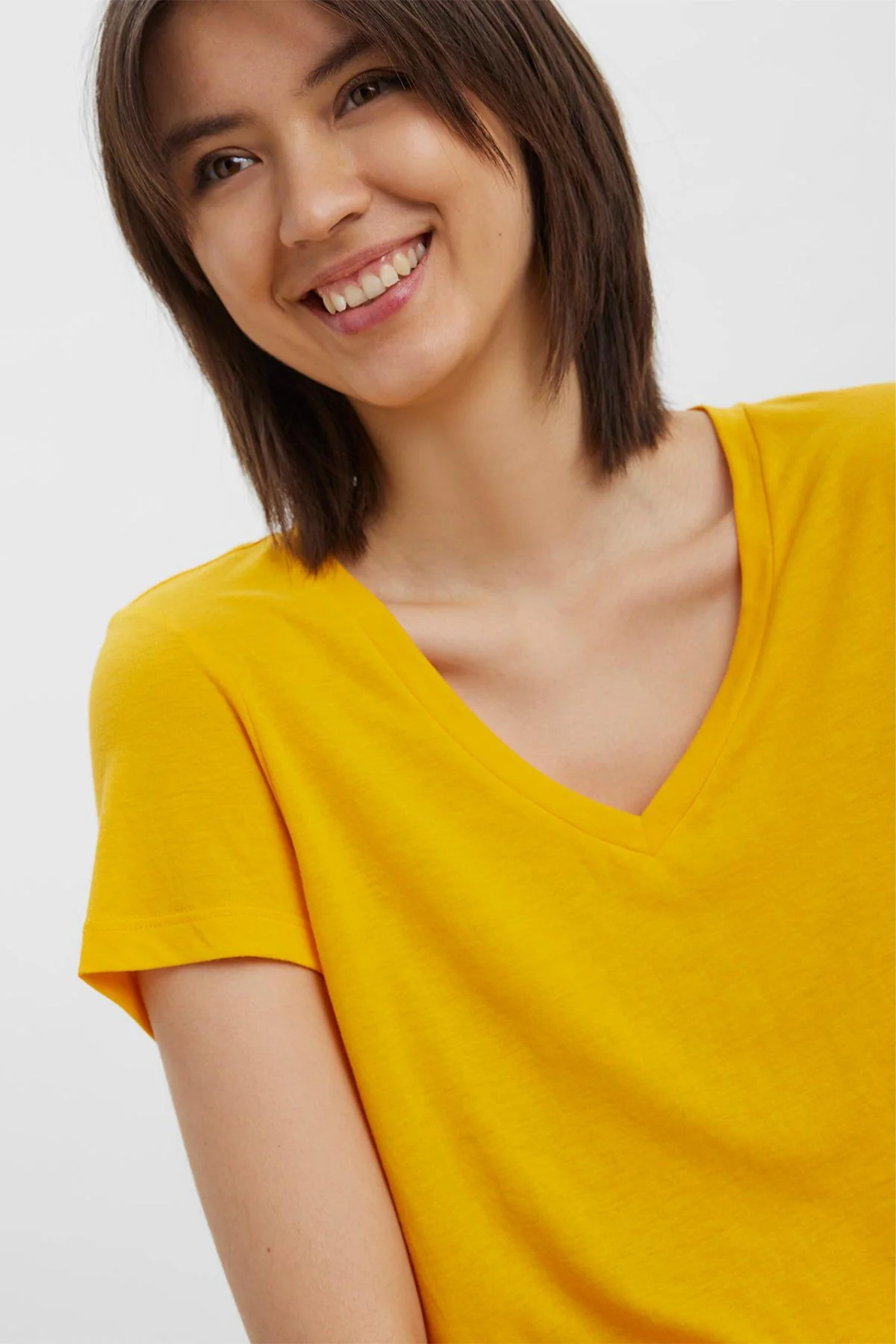 Short Sleeve V-Neck Top in Yellow