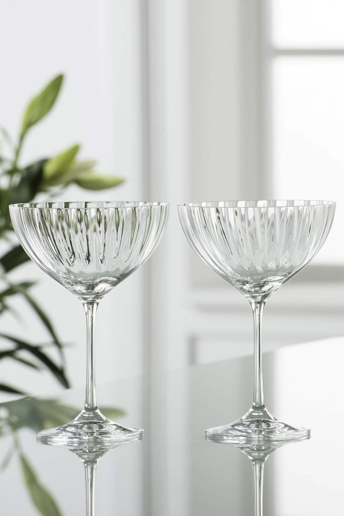 Erne Champagne Saucer Set