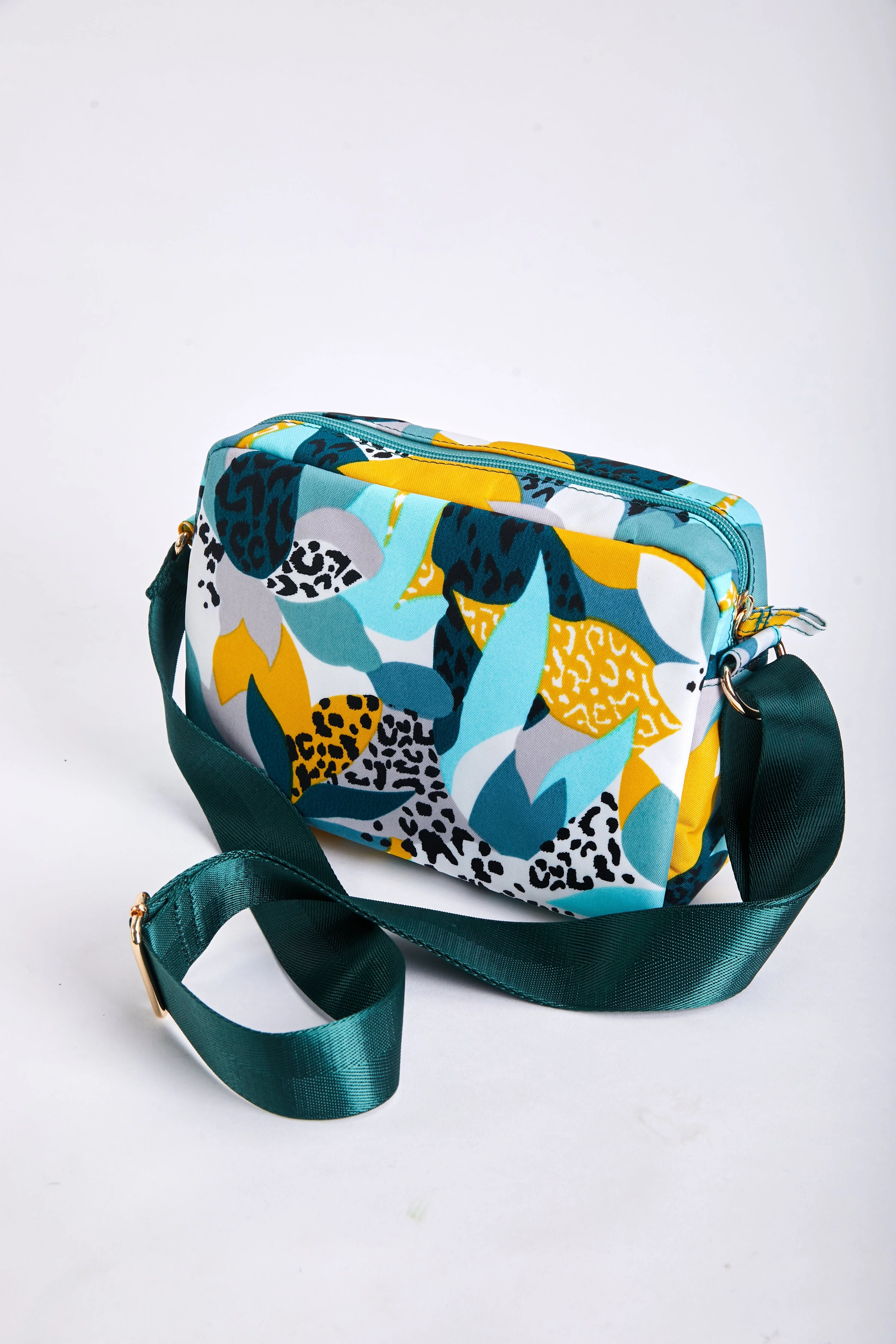 Printed Quilted Front Camera Bag