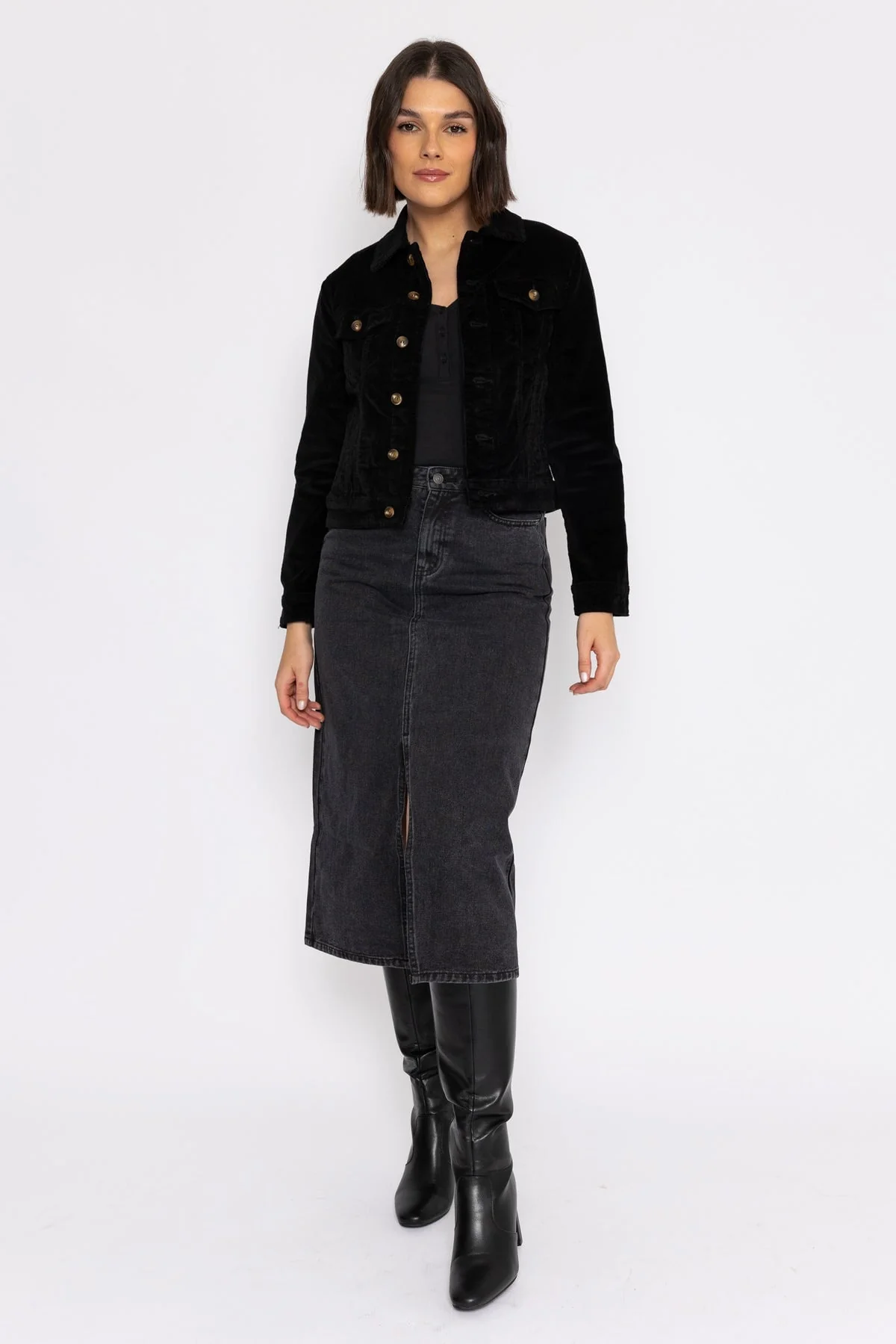 Vaina Velvet Jacket in Black