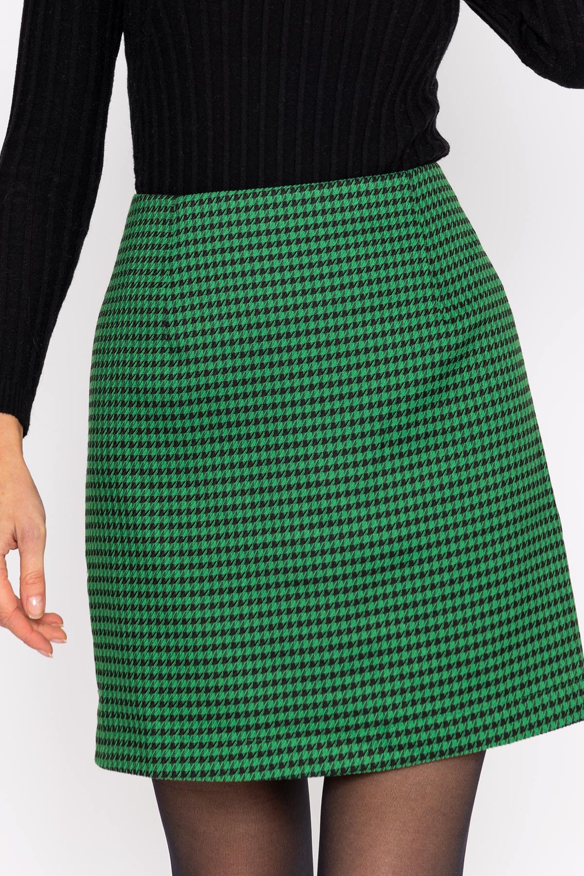 Houndstooth Mini Skirt in Green