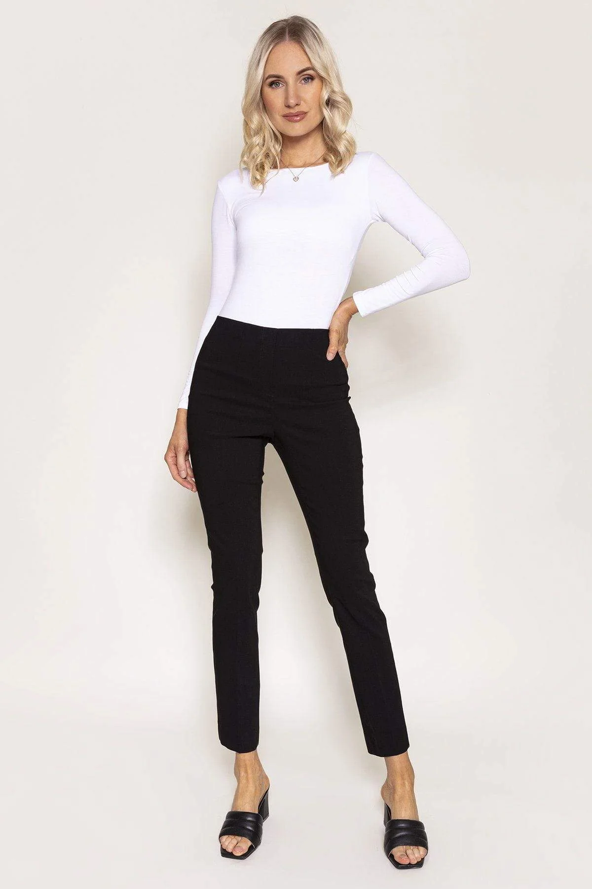 Lize Trousers in Black