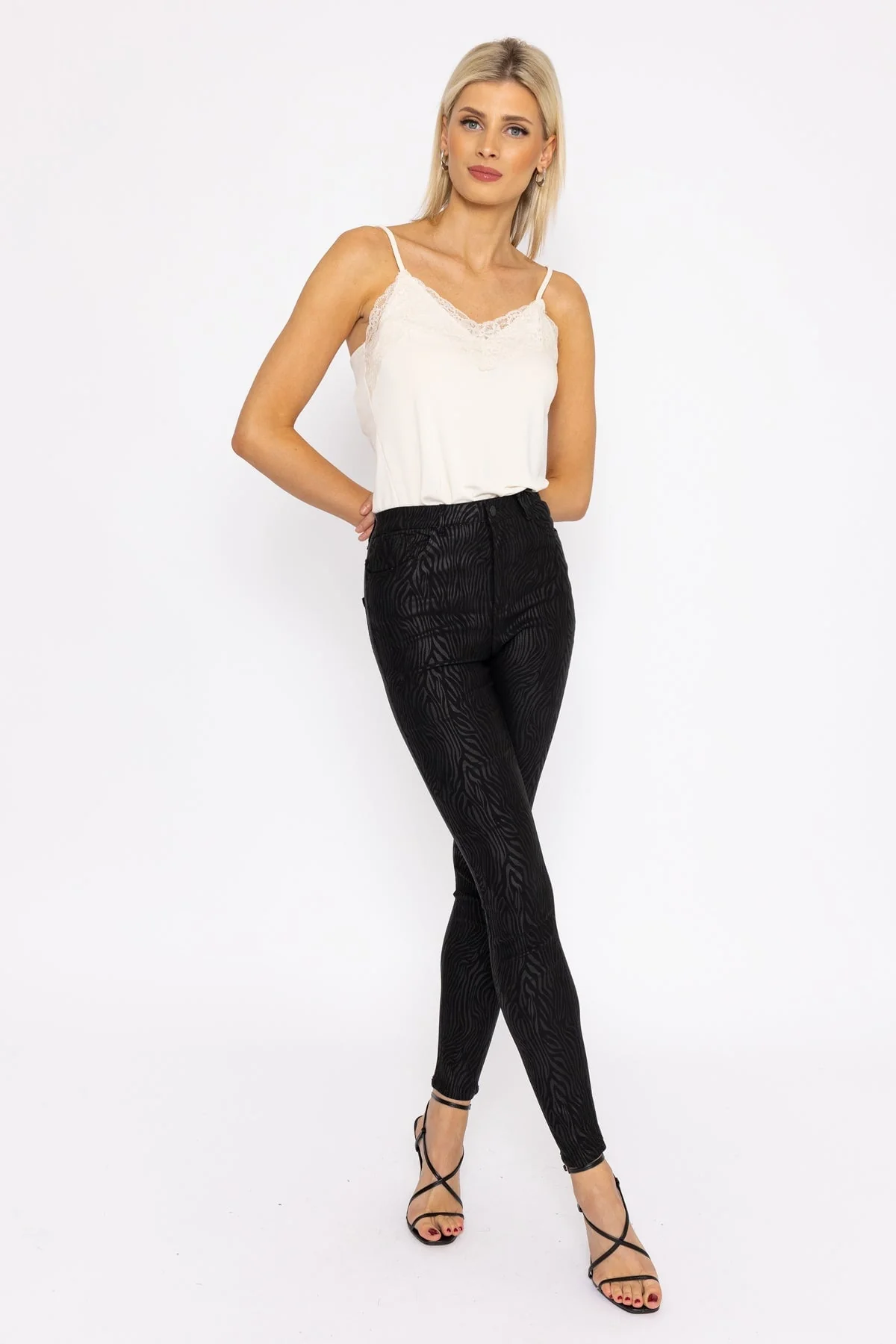 Sophia Skinny Coated Pants in Black 30
