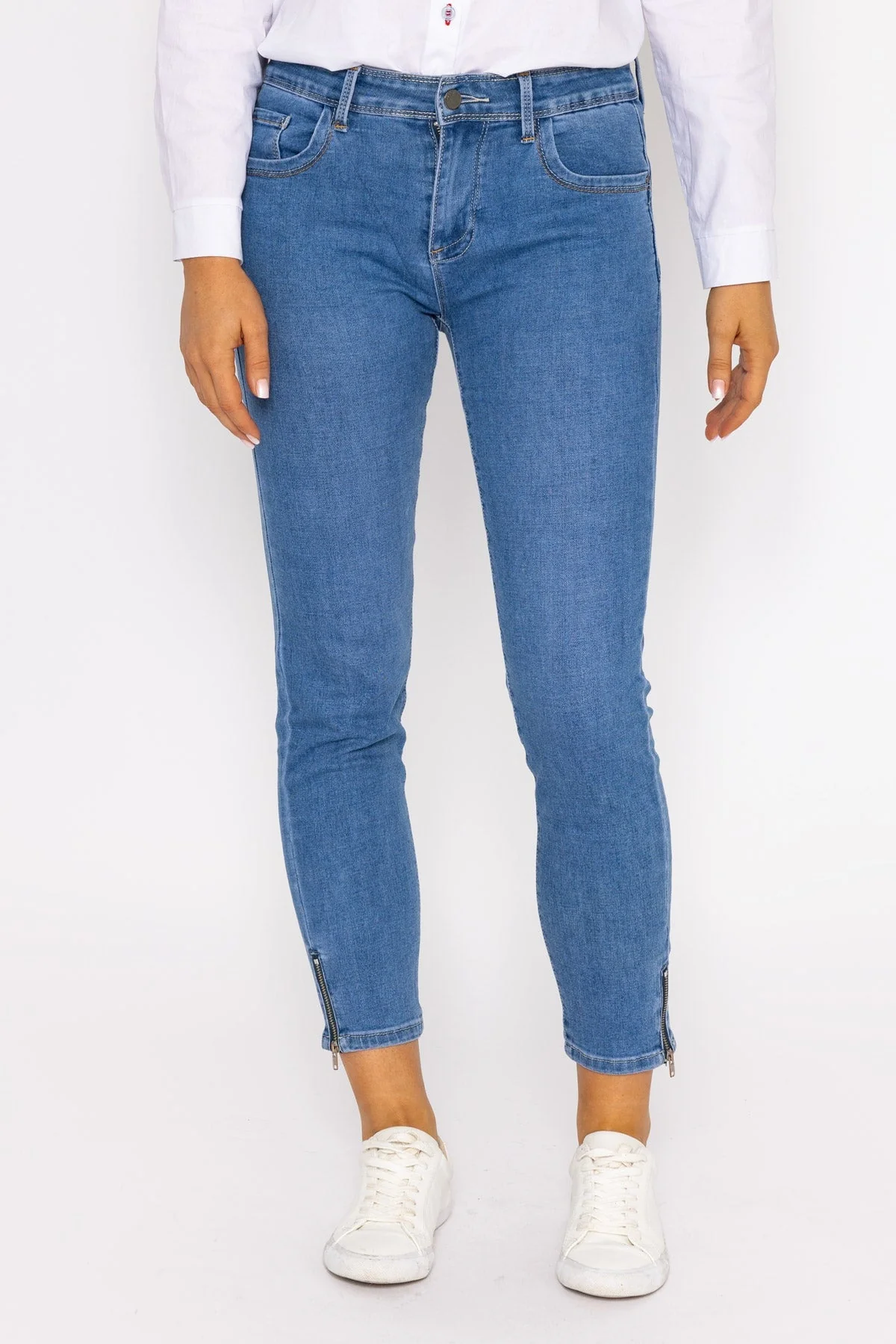 Short Zip Jeans in Denim