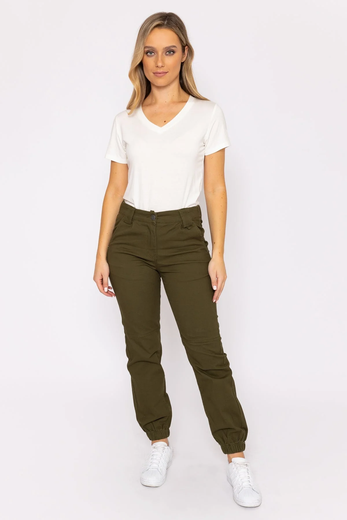 Cargo Pants in Khaki