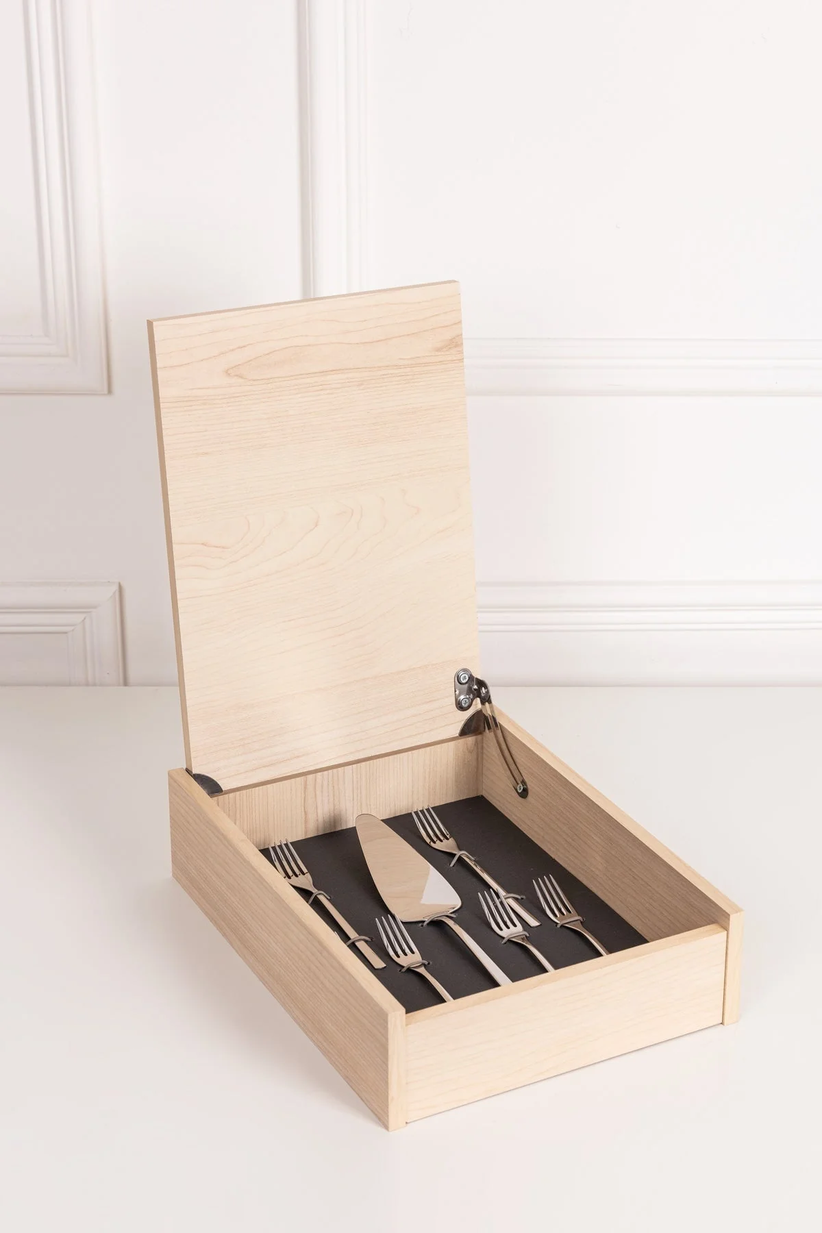 Nomo 7 Piece Pastry Cutlery Set