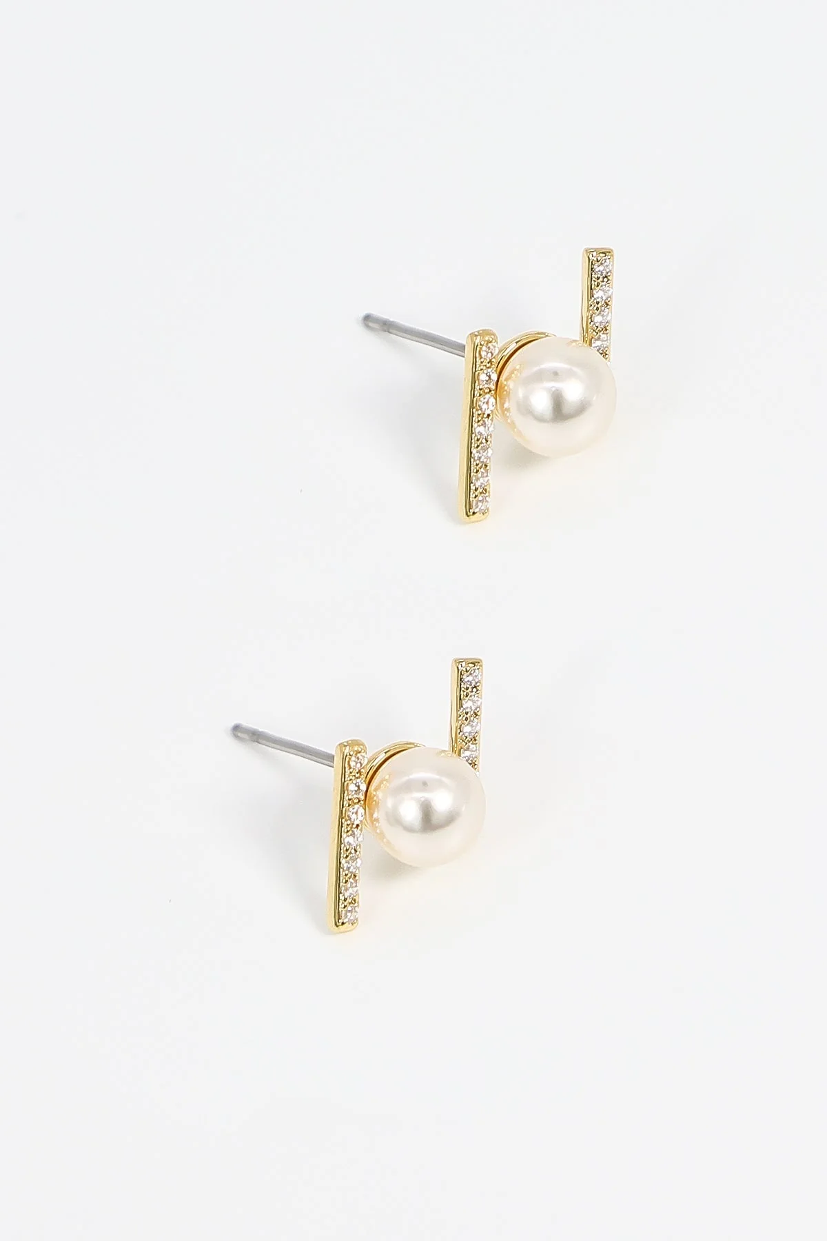 Bar and Pearl Earrings in Gold