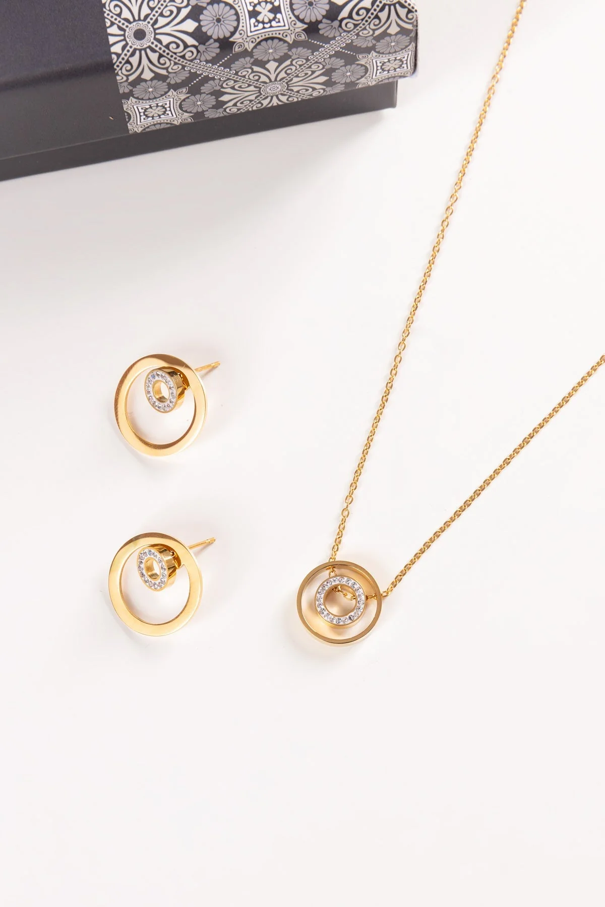 Gold Double Circle Earrings - Soul Special