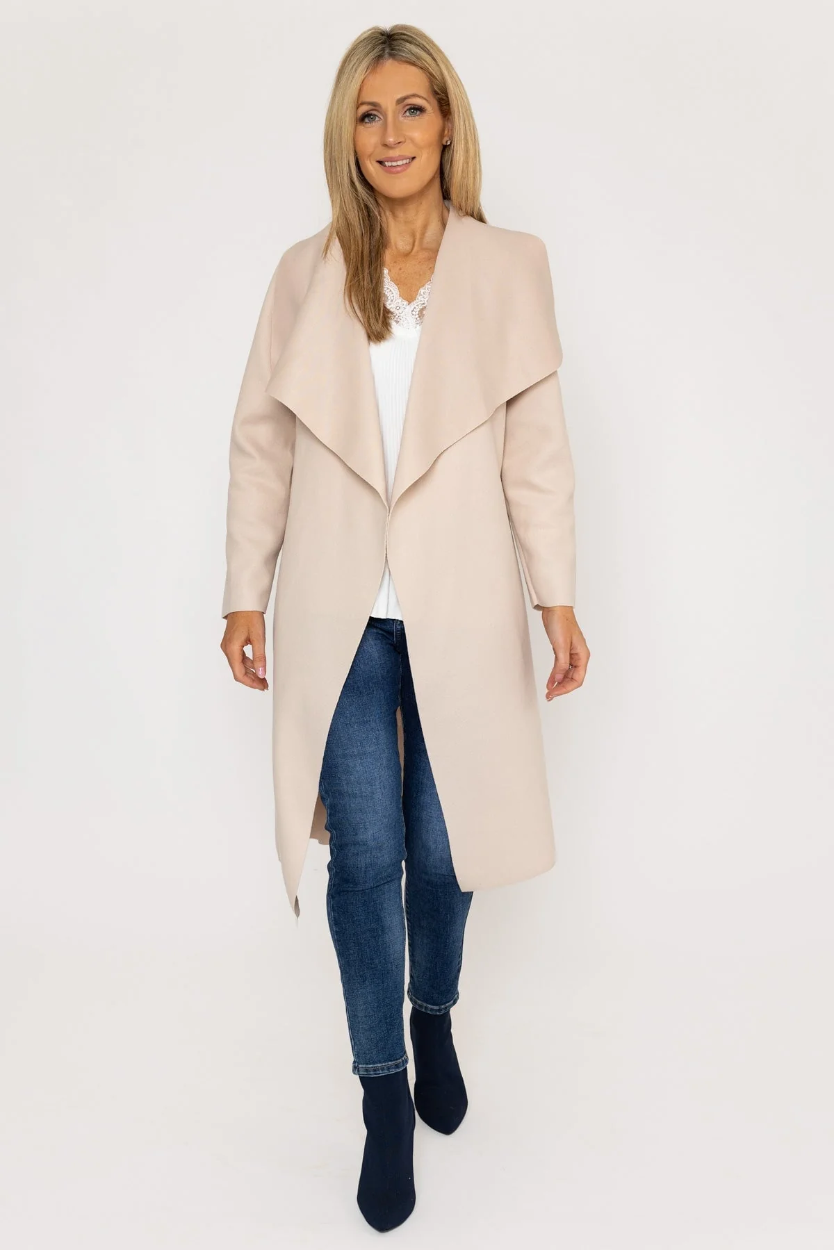 Chuck On Wrap Coat in Ecru