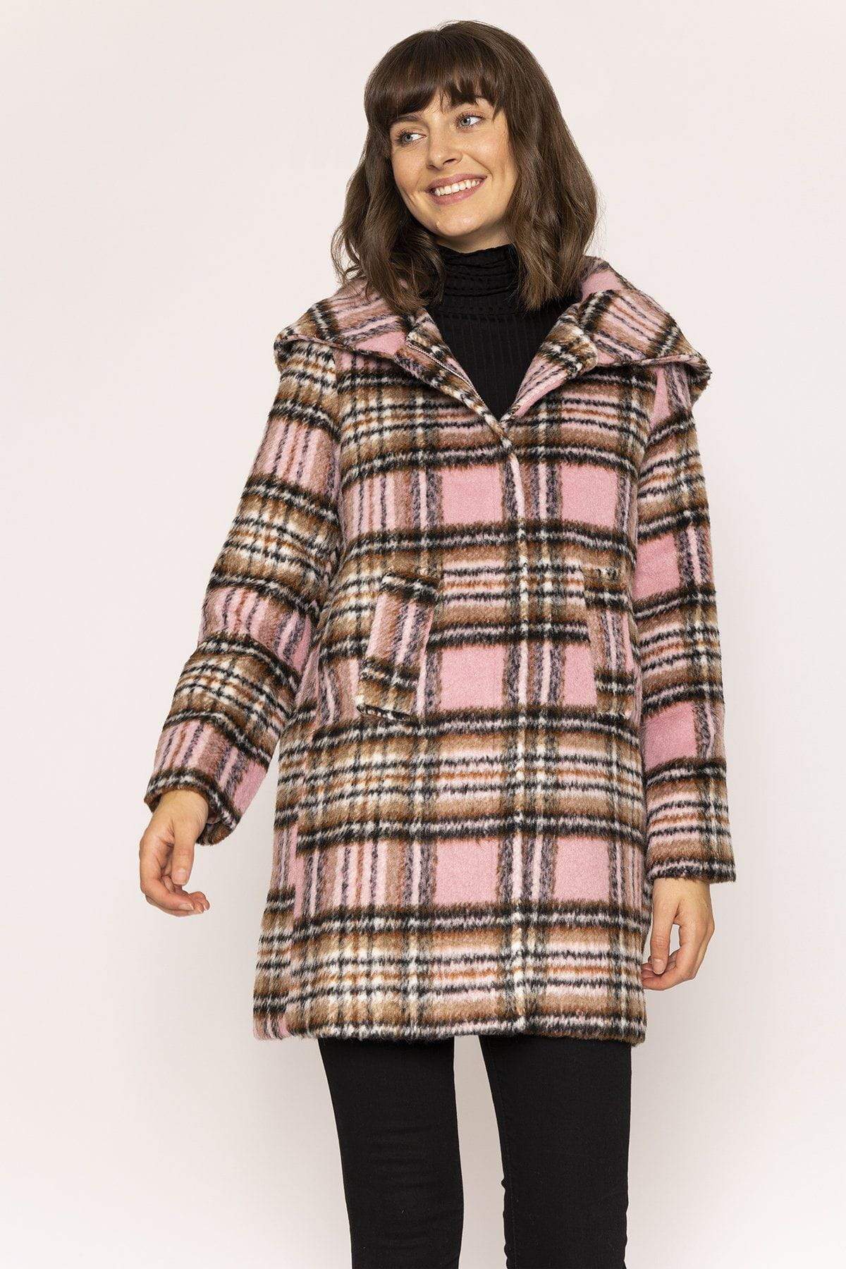 Archelo Hooded Coat in Pink