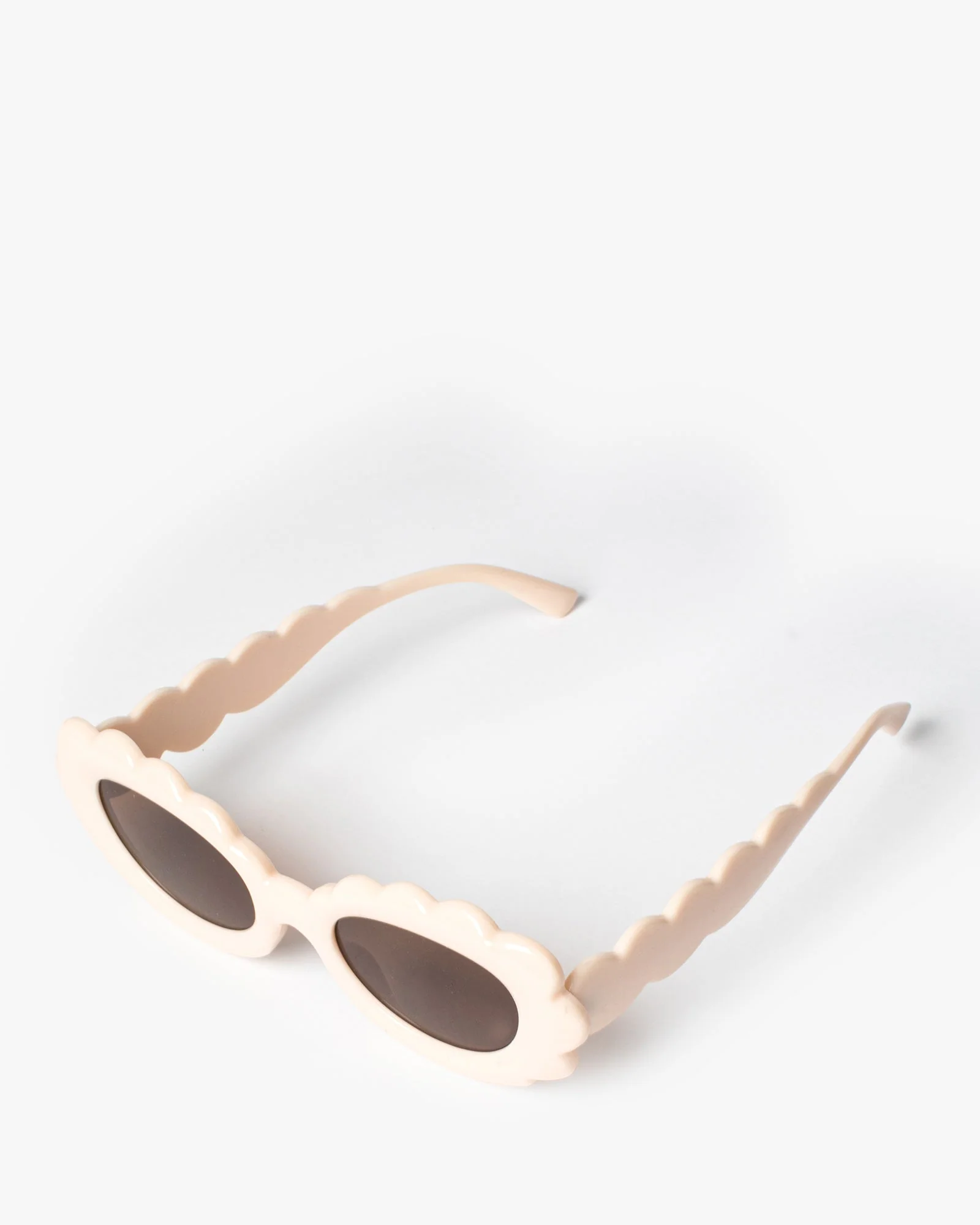 Cream Scalloped Edge Sunglasses