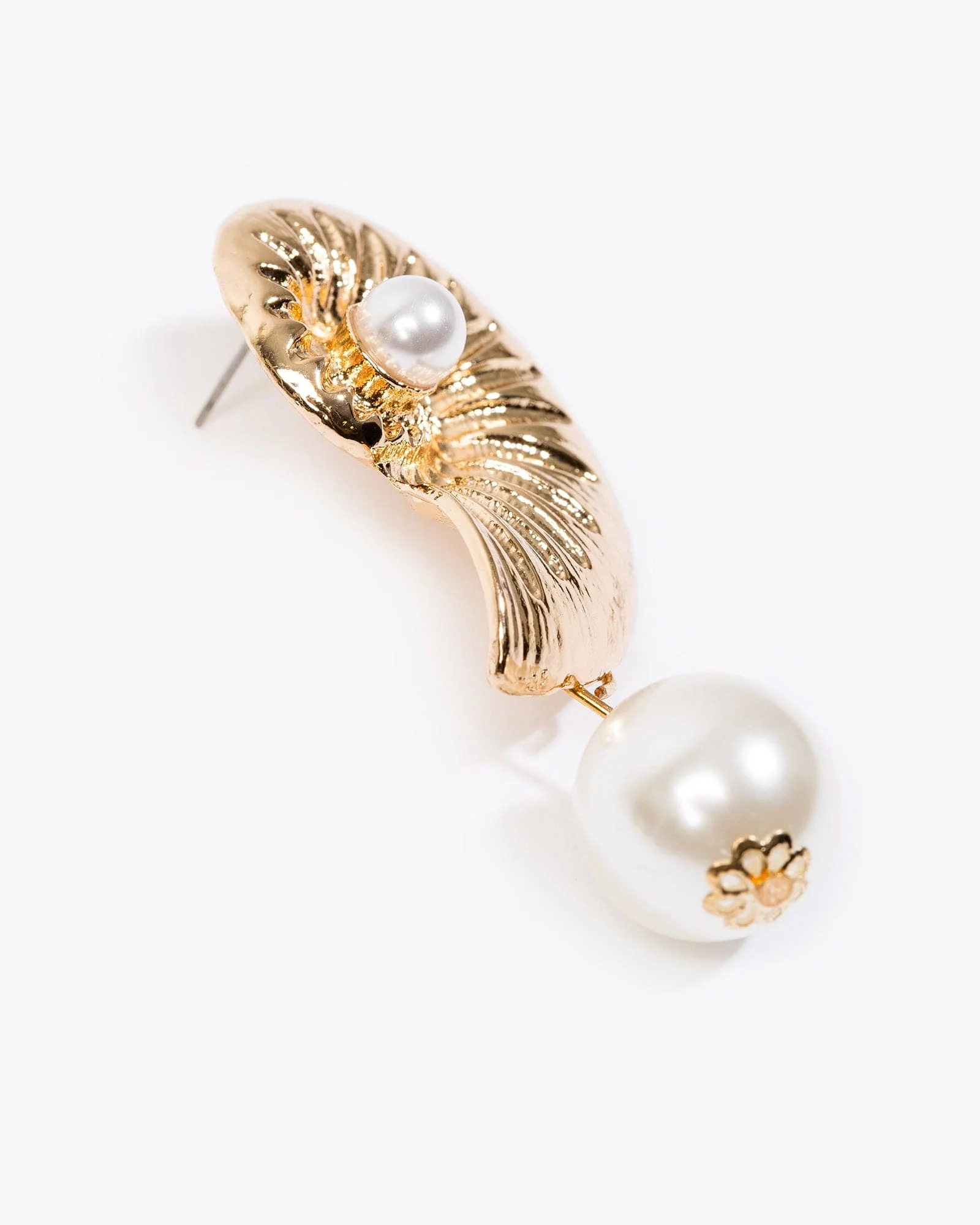 Gold Swirl Beach Charm Pearl Detail Earrings