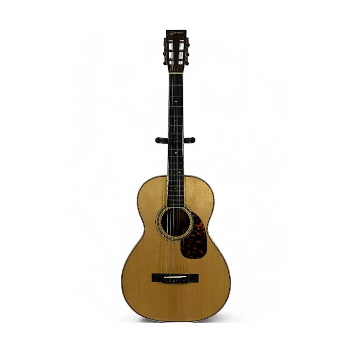 Arion Used Larrivee Custom Model OO 05 Natural Acoustic Guitar.gc