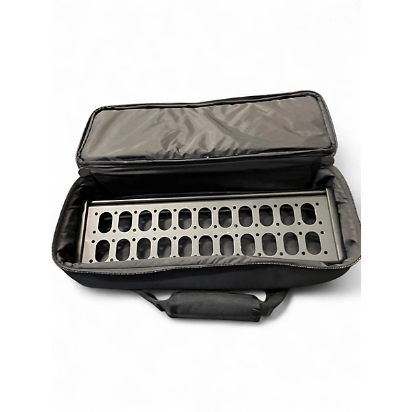 Used Livewire PB200 Pedal Board