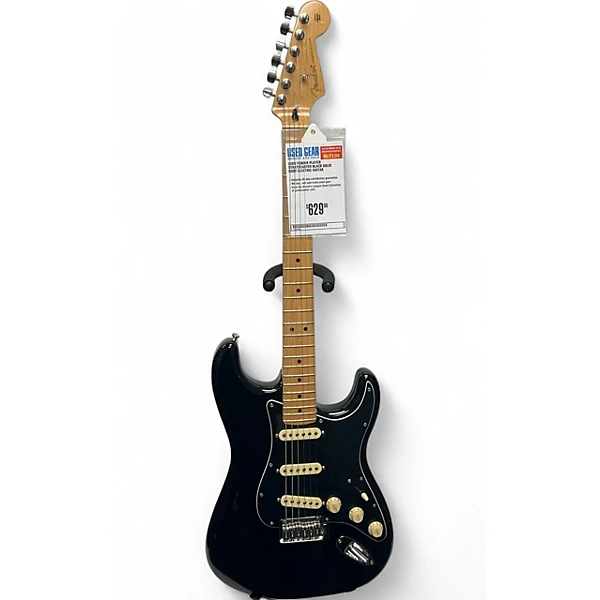 Fender Player Stratocaster Solid Body Electric Guitar