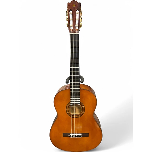 Used Yamaha G235 Natural Classical Acoustic Guitar