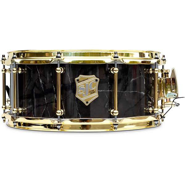 Providence Series Snare Drum with Brass Hardware
