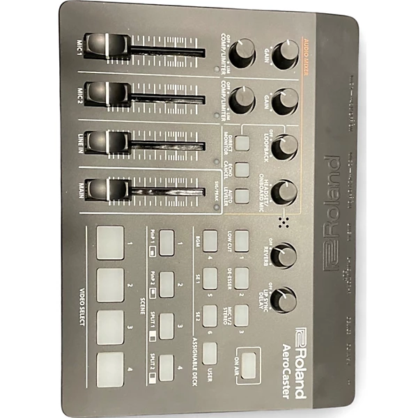 Roland Used Roland vrc 01 AEROCASTER MultiTrack Recorder.gc