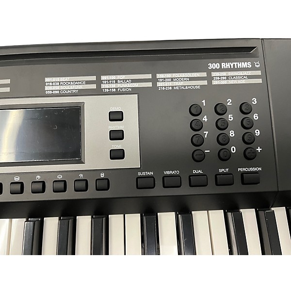 Alesis Used Alesis Bravo 61 Digital Piano.gc
