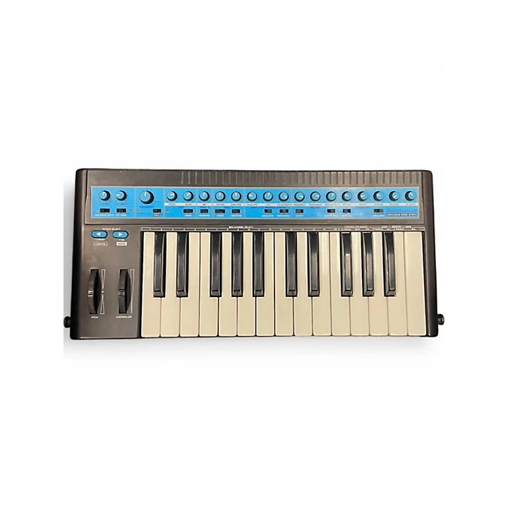 Novation Used Novation bass station 1 Synthesizer.gc