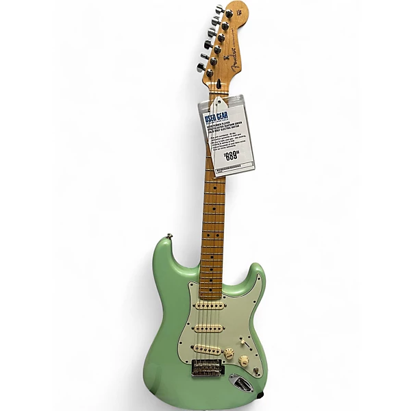 Fender Player Stratocaster Solid Body Electric Guitar