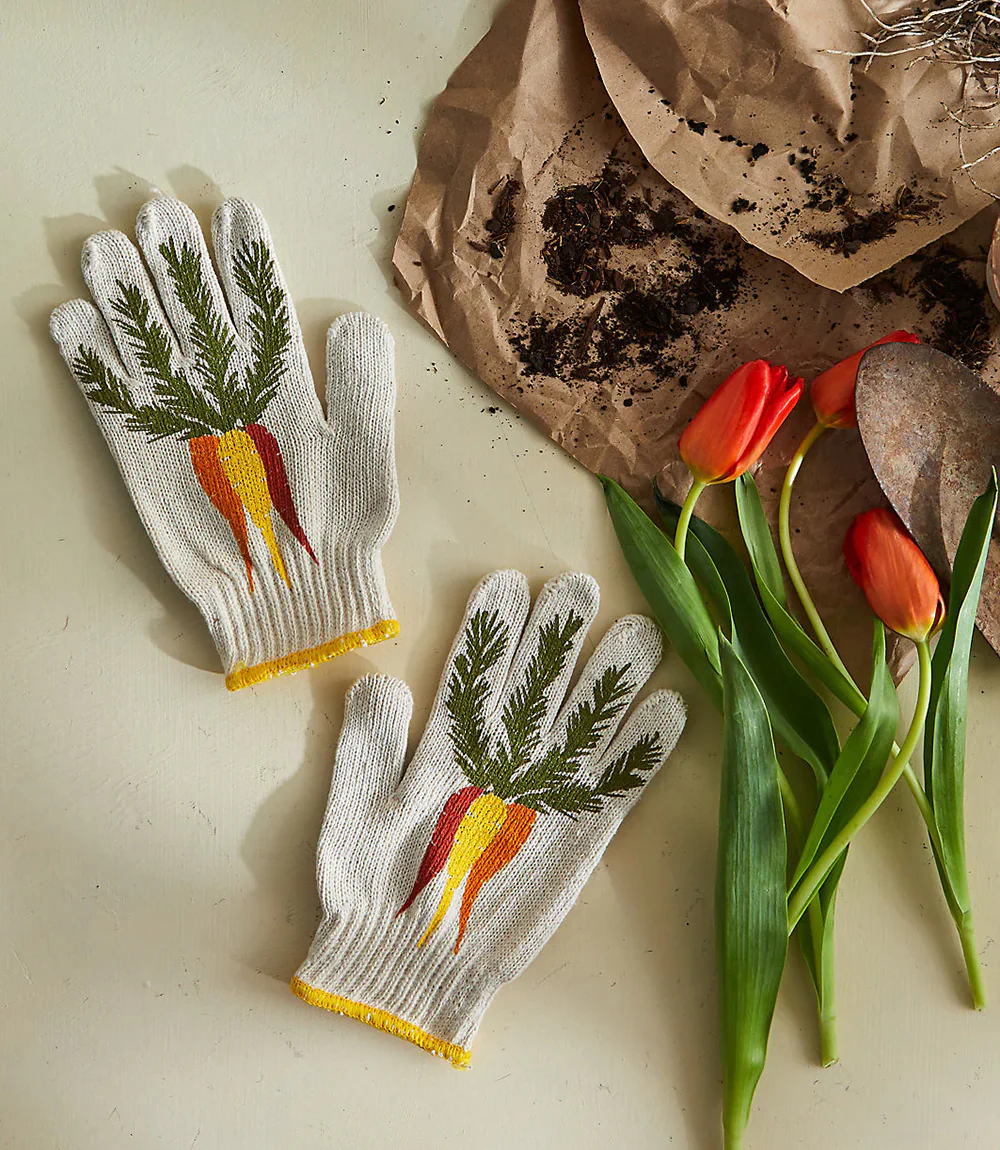 Carrot Print Gardening Gloves